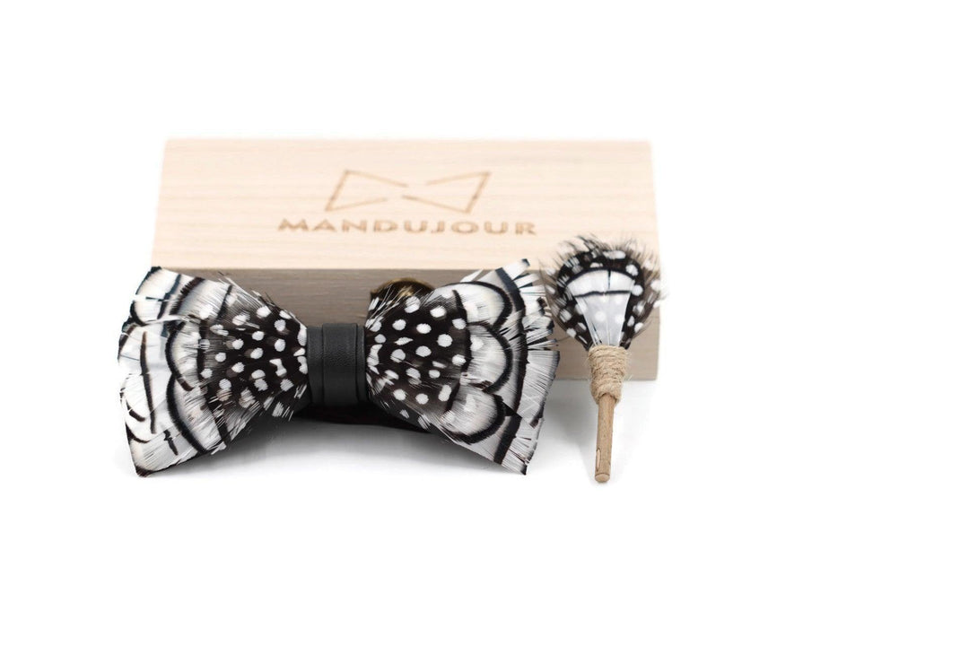 Black White Scaly-sided Merganser Feather Bow Ties lapel Pin Set - Mandujour