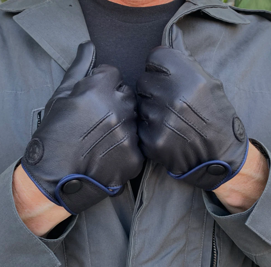 Why Wear Leather Gloves in 2025? The Rising Trend of Leather Gloves