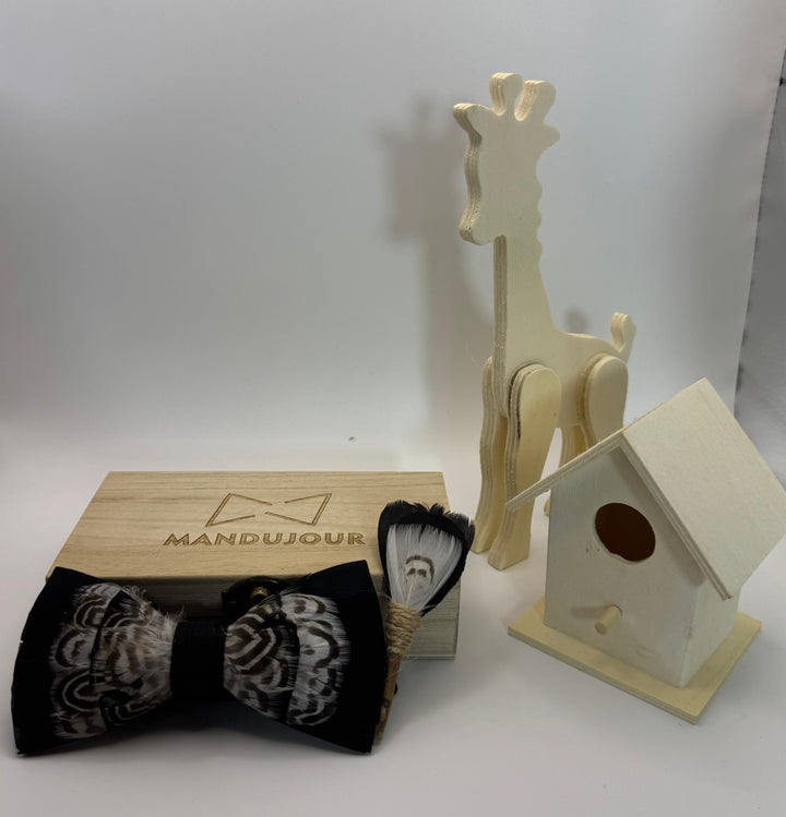 San Antonio Feather Bow Tie & Pin Set: Elegant Wedding Accessory for Groom & Groomsmen