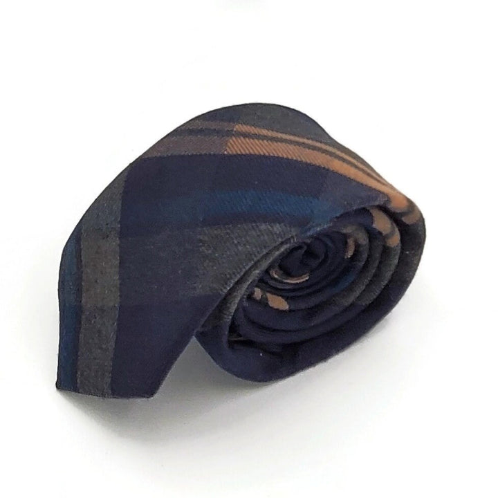 rolled-tie-image 1