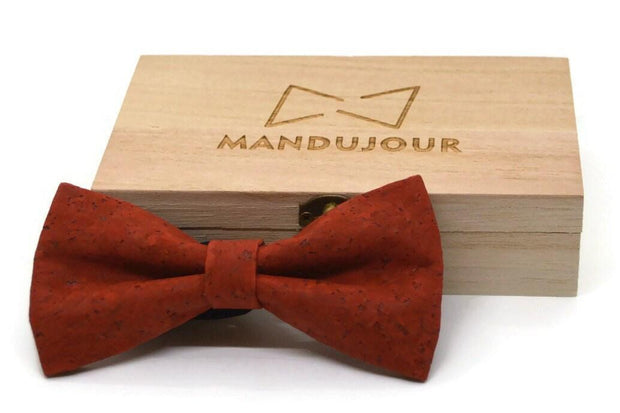 Buterfly Cork Wooden Bow Tie Pre-tied - Mandujour Handmade
