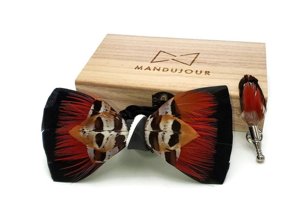 Exotic Konga
Feather Bow Tie with Feather Lapel Pin Set - Mandujour