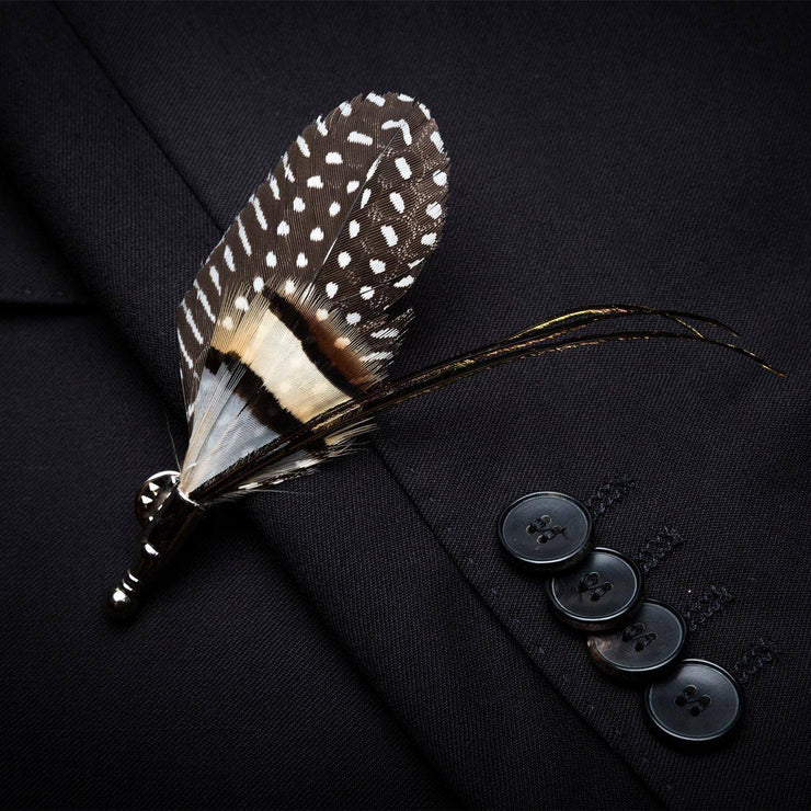 Guinea brown feather bow tie & lapel pin set - Mandujour