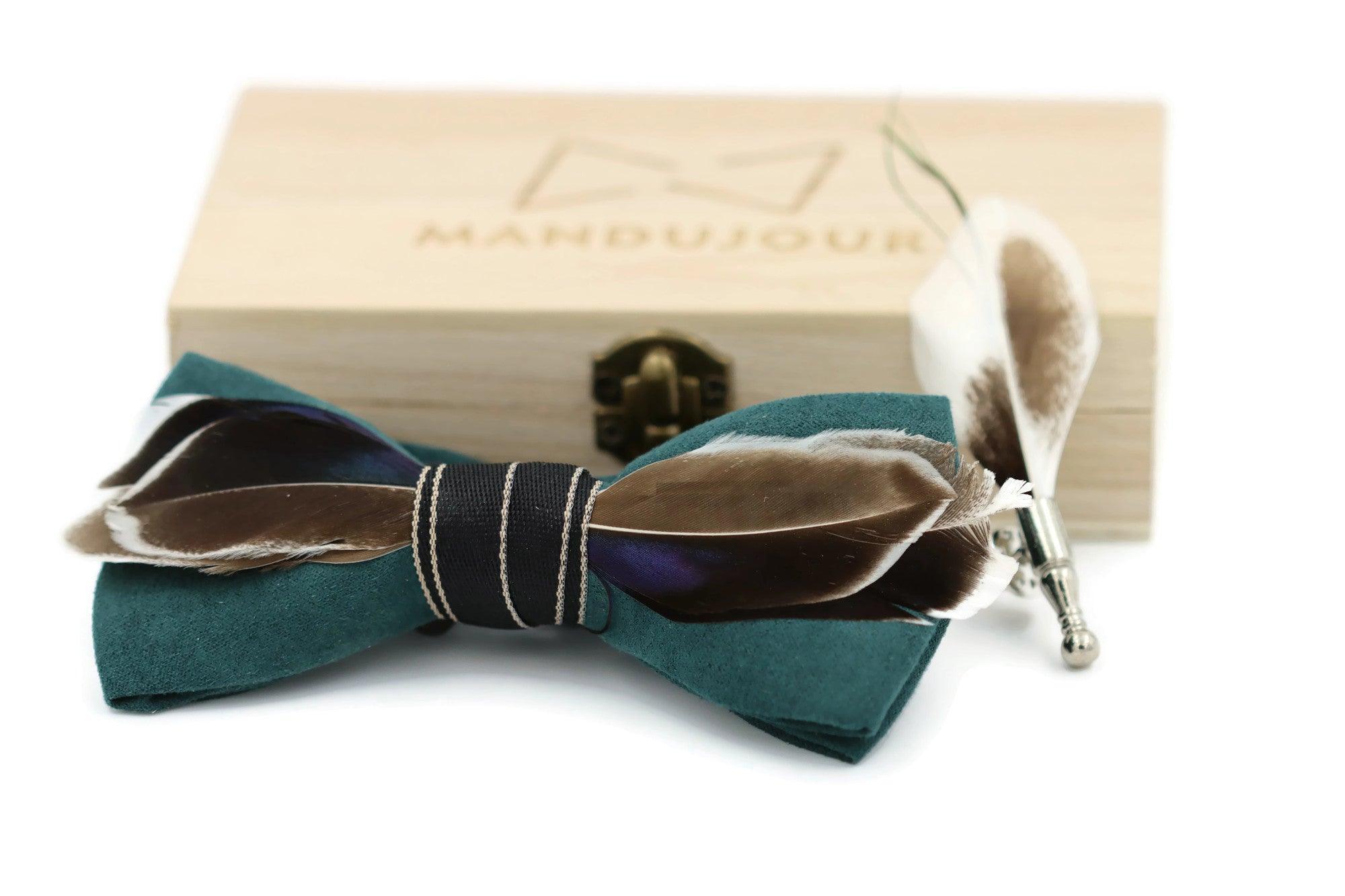 Mallard Duck Feather Bow Tie with Feather Lapel Pin Set - Green - Mandujour